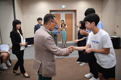 애향장학금수여식(77).JPG