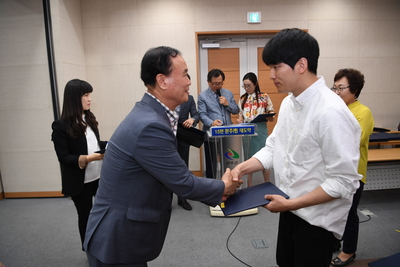 애향장학금수여식(98).JPG