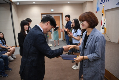 애향장학금수여식(105).JPG