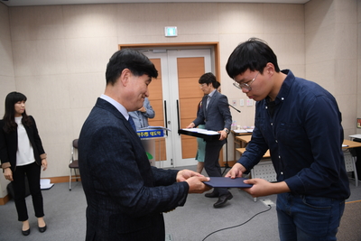 애향장학금수여식(110).JPG