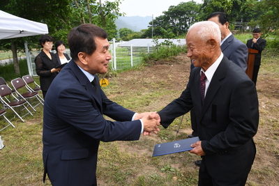 참전용사전적비개막식(6).JPG