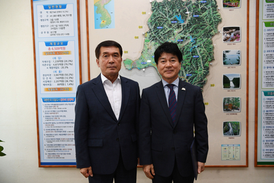 제29대부군수사령교부식(4).JPG