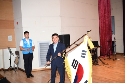 (사)완주군자원봉사센터현판식및출범식(10).JPG