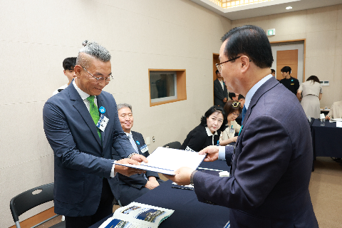 완주 대도약 발전위원회 출범식 (92).JPG