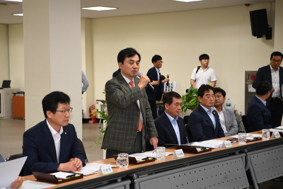 안규백국방위원장다중민원현장간담회(22).JPG