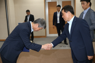 인사발령에의한사령장교부(5).JPG