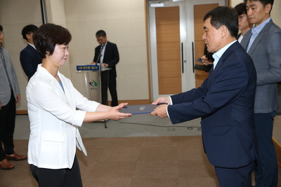 인사발령에의한사령장교부(16).JPG