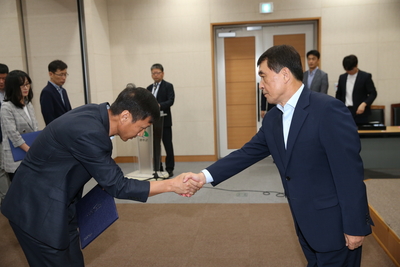 인사발령에의한사령장교부(47).JPG
