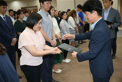 인사발령에의한사령장교부(56).JPG