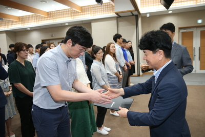 인사발령에의한사령장교부(59).JPG