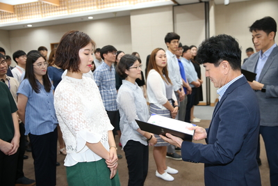 인사발령에의한사령장교부(60).JPG