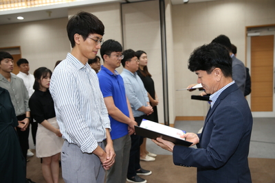인사발령에의한사령장교부(66).JPG