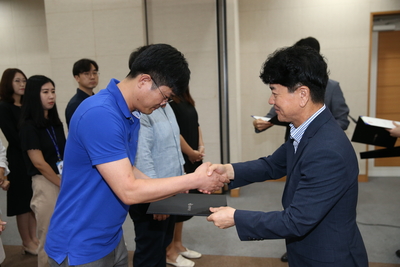인사발령에의한사령장교부(69).JPG