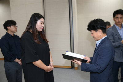 인사발령에의한사령장교부(72).JPG