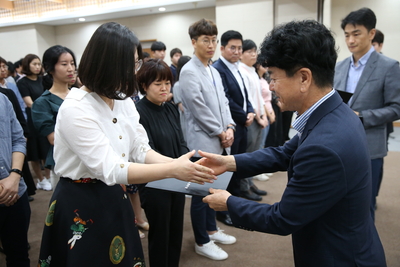 인사발령에의한사령장교부(96).JPG