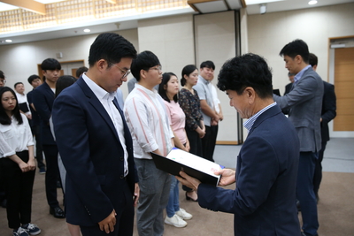 인사발령에의한사령장교부(101).JPG