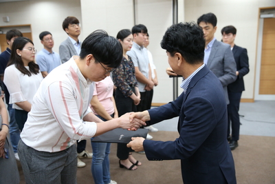 인사발령에의한사령장교부(103).JPG
