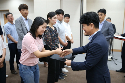 인사발령에의한사령장교부(105).JPG