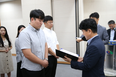 인사발령에의한사령장교부(109).JPG