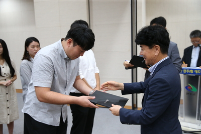 인사발령에의한사령장교부(110).JPG