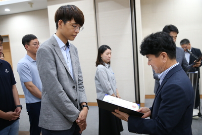 인사발령에의한사령장교부(128).JPG