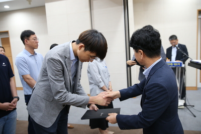 인사발령에의한사령장교부(129).JPG