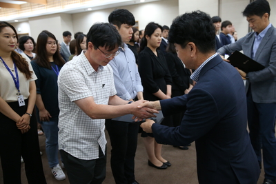 인사발령에의한사령장교부(133).JPG