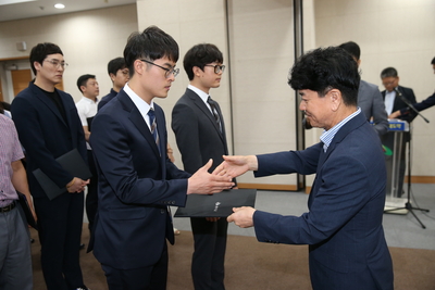 인사발령에의한사령장교부(135).JPG
