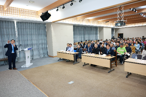 천주교 신앙공동체 심포지엄 (36).JPG