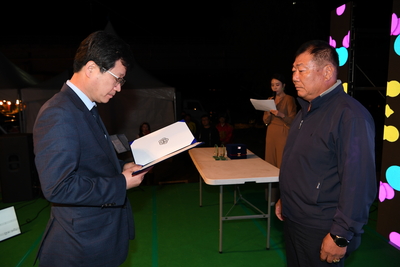 봉동읍민의날표창장수여식(16).JPG