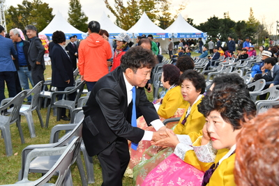 향어축제(29).JPG
