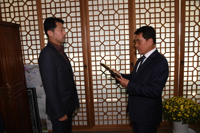 지방재정확충기여자감사패수여(1).JPG