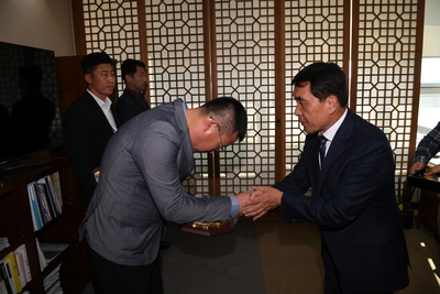 지방재정확충기여자감사패수여(9).JPG