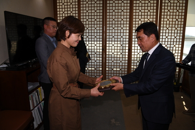 지방재정확충기여자감사패수여(10).JPG