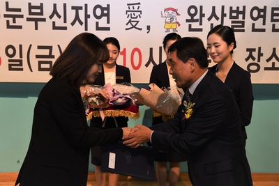전북연합신문주관노인위안잔치(3).JPG