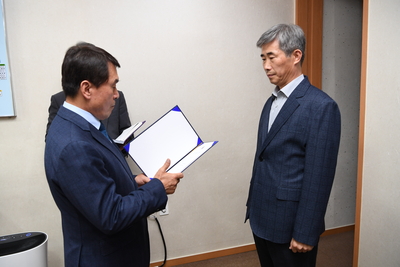 사무관승진자장학금기탁(1).JPG