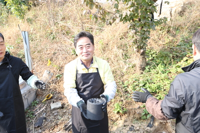 가족봉사단사랑의연탄나눔(35).JPG