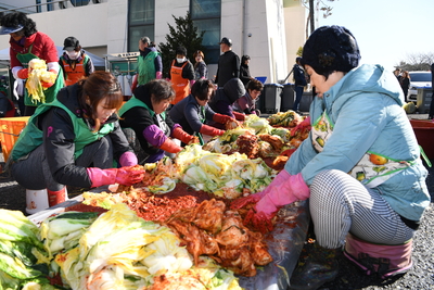 완주군새마을회사랑의김장김치나눔행사(12).JPG