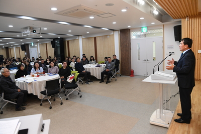 완주형커뮤니티케어복지모델교육(9).JPG