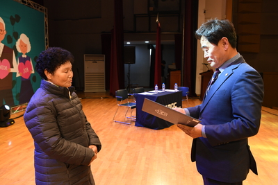 완주시니어클럽노인일자리사업참여자문화행사(18).JPG