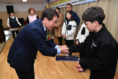 완주군BBS장학금전달식(27).JPG