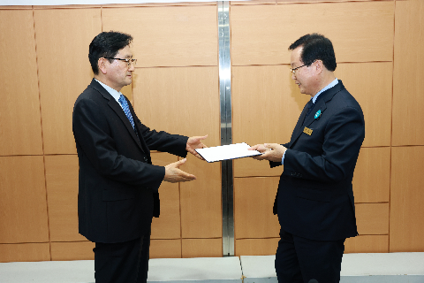 완주군 보육정책위원회 심의회 (23).JPG