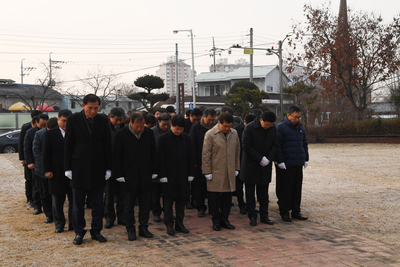 충혼탑참배(2).JPG