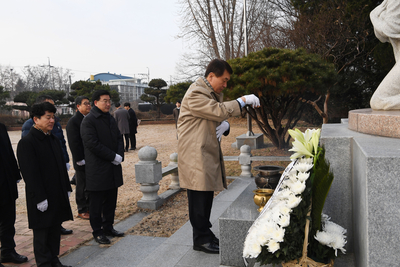 충혼탑참배(5).JPG