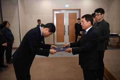 2020년정기인사사령교부(16).JPG