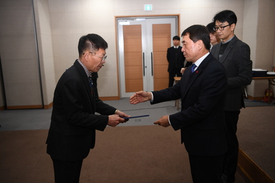 2020년정기인사사령교부(21).JPG