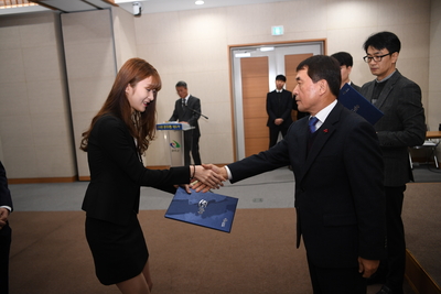 2020년정기인사사령교부(32).JPG
