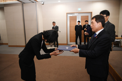 2020년정기인사사령교부(37).JPG