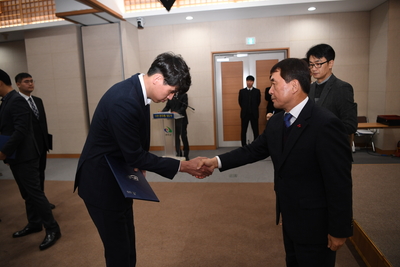 2020년정기인사사령교부(50).JPG