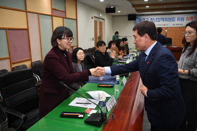 완주군청년정책위원회위촉식(16).JPG